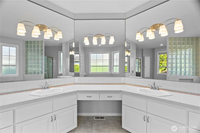 6026 Troon Lane SE, Olympia, WA 96501