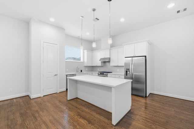 1225 Bonner Street, Houston, TX 77007