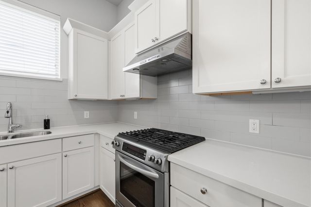 1225 Bonner Street, Houston, TX 77007