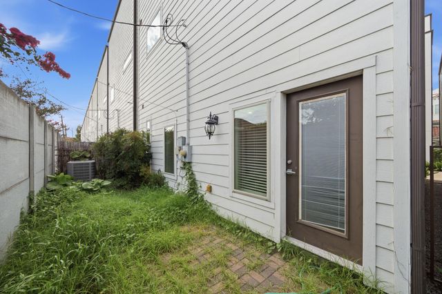 1225 Bonner Street, Houston, TX 77007