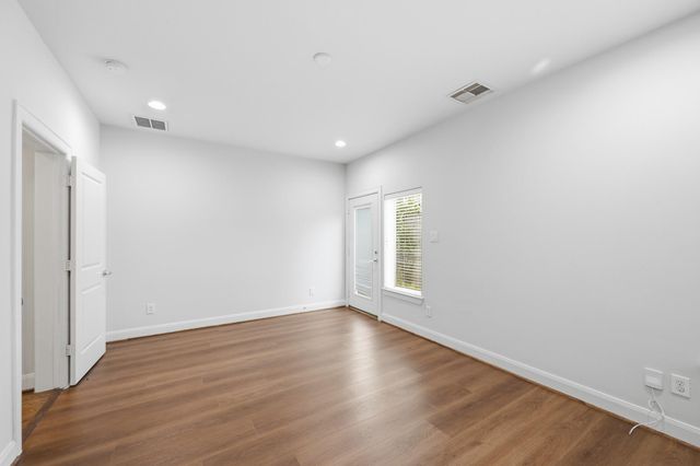 1225 Bonner Street, Houston, TX 77007
