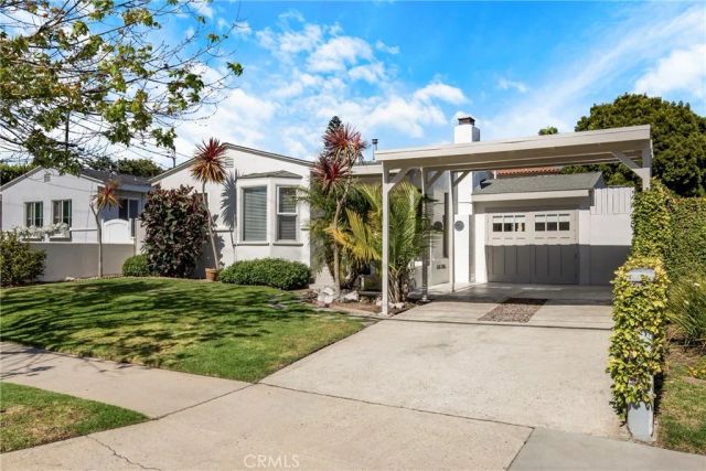 424 S Meadows Ave, Manhattan Beach, CA 90266
