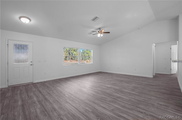 8516 N Gilovu Drive, Citrus Springs, FL 34433