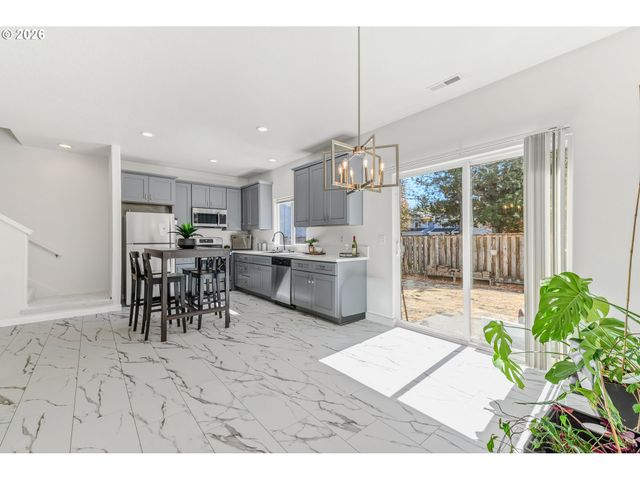 2998 Se TURNER CREEK Dr, Hillsboro, OR 97123