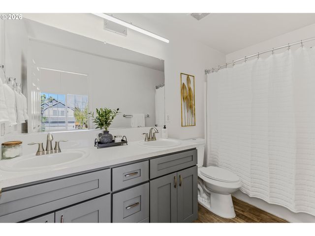 2998 Se TURNER CREEK Dr, Hillsboro, OR 97123