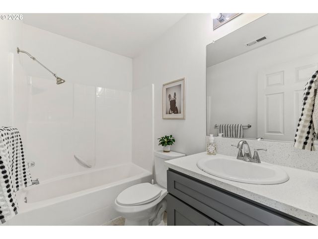 2998 Se TURNER CREEK Dr, Hillsboro, OR 97123