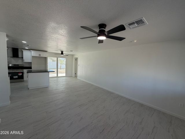 3471 E DELCOA Drive, Phoenix, AZ 85032