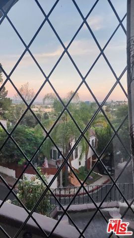 769 Bonita Drive, South Pasadena, CA 91030