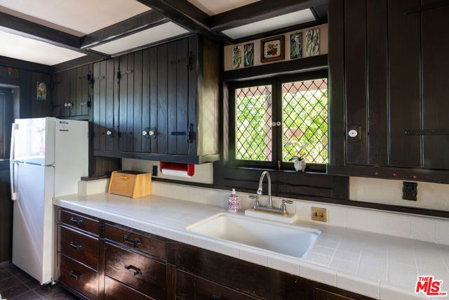 769 Bonita Drive, South Pasadena, CA 91030