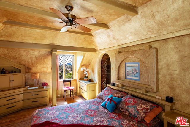 769 Bonita Drive, South Pasadena, CA 91030