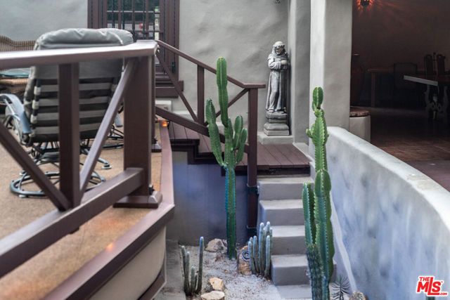 769 Bonita Drive, South Pasadena, CA 91030