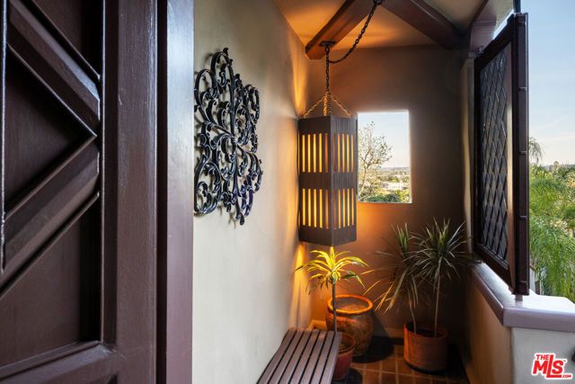 769 Bonita Drive, South Pasadena, CA 91030