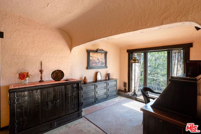 769 Bonita Drive, South Pasadena, CA 91030