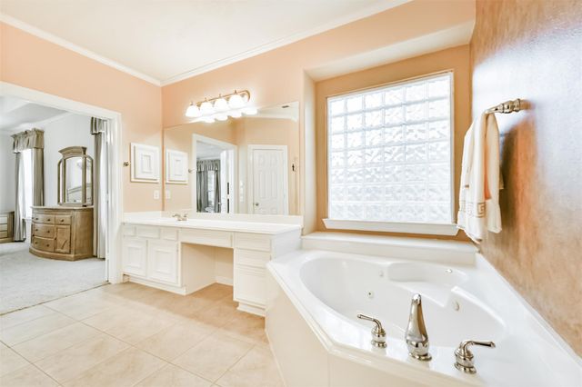 2301 Da Vinci Drive, Pearland, TX 77581