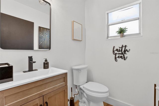 1922 HILLCREST STREET, Orlando, FL 32803