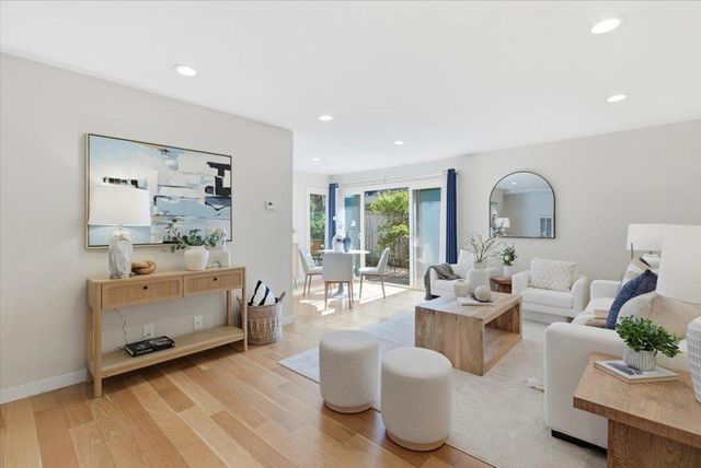 280 Easy Street 307, Mountain View, CA 94043