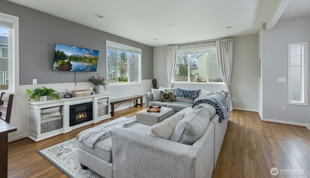 16403 77th Avenue Ct E, Puyallup, WA 98375