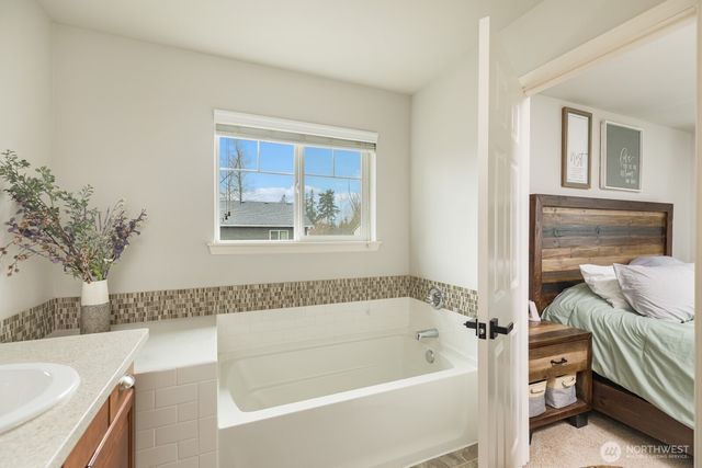 16403 77th Avenue Ct E, Puyallup, WA 98375