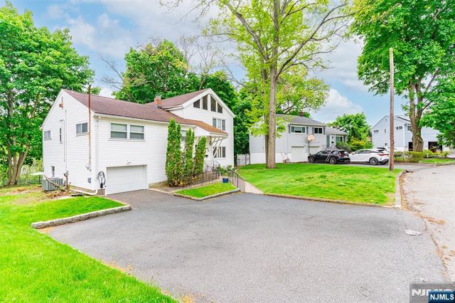 26 Cornell Street, West Orange, NJ 07052