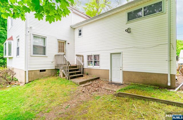 26 Cornell Street, West Orange, NJ 07052