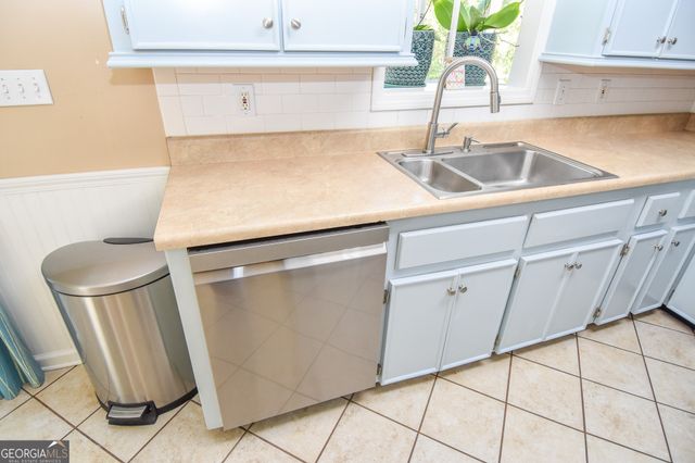 1111 Seaboard Court, Greensboro, GA 30642