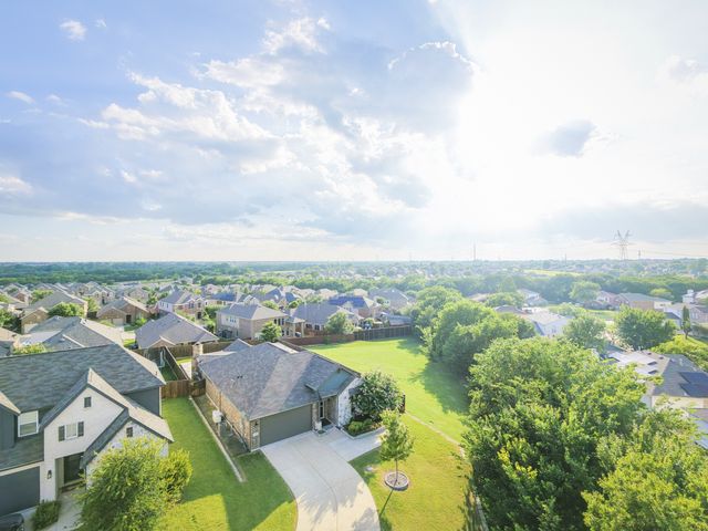 3308 Highgate Court, Sachse, TX 75048