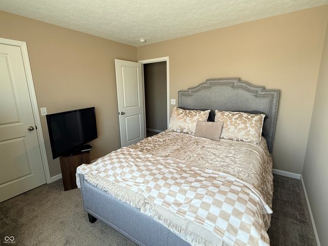 4152 Sedgewick Lane, Columbus, IN 47201