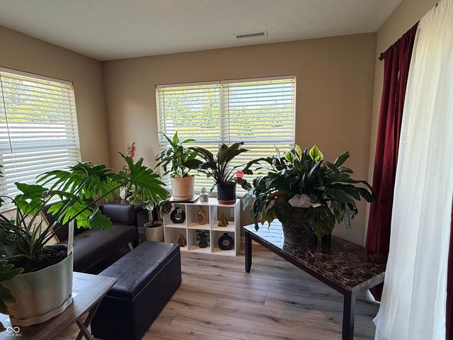 4152 Sedgewick Lane, Columbus, IN 47201