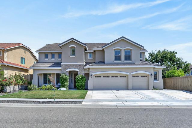 2749 Lincoln Airpark Dr, Lincoln, CA 95648