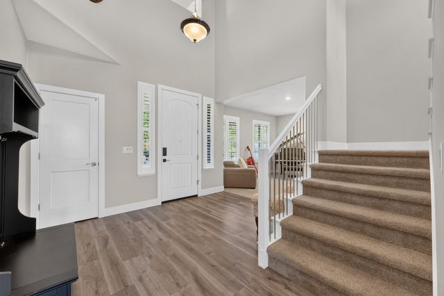 2749 Lincoln Airpark Dr, Lincoln, CA 95648