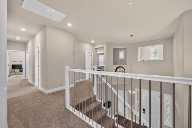 2749 Lincoln Airpark Dr, Lincoln, CA 95648