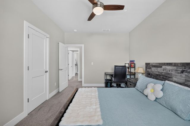 2749 Lincoln Airpark Dr, Lincoln, CA 95648