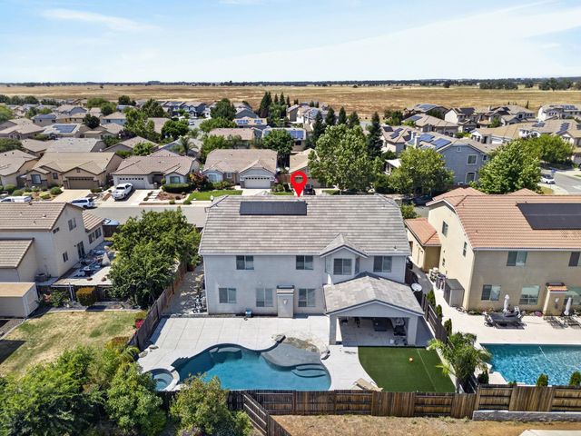 2749 Lincoln Airpark Dr, Lincoln, CA 95648