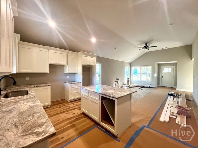 125 Laurel Avenue, Comer, GA 30629