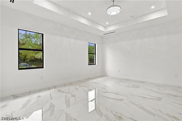 98 10th ST NE, Naples, FL 34120
