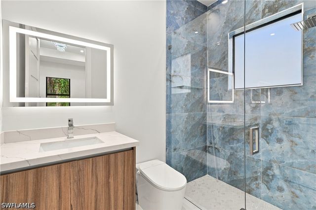 98 10th ST NE, Naples, FL 34120