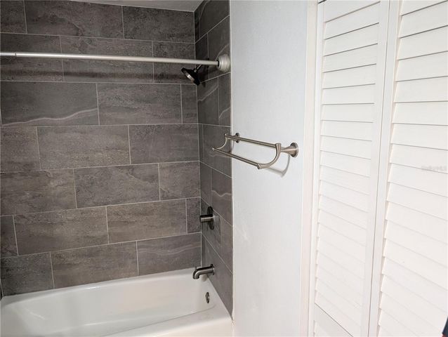 4031 IOLA DRIVE, Sarasota, FL 34231