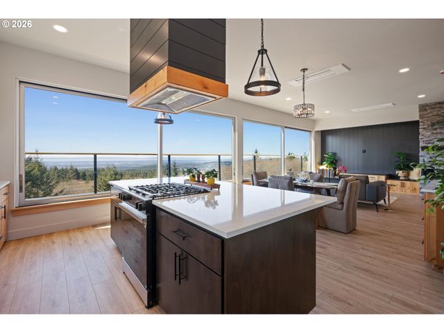 30108 Ne SPUD MT Rd, Camas, WA 98607