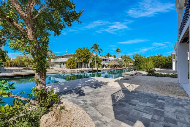 22737 Blackbeard Lane, Cudjoe Key, FL 33042