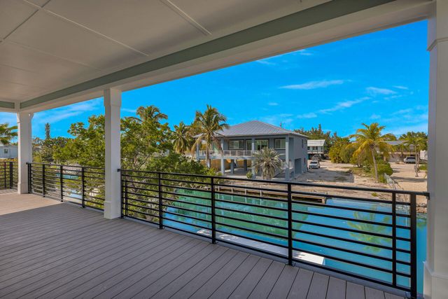 22737 Blackbeard Lane, Cudjoe Key, FL 33042