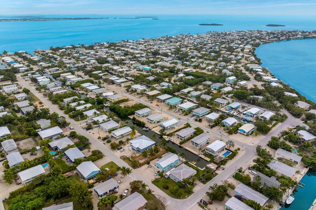 22737 Blackbeard Lane, Cudjoe Key, FL 33042