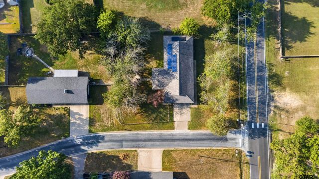 106 Susie Street, Chandler, TX 75758