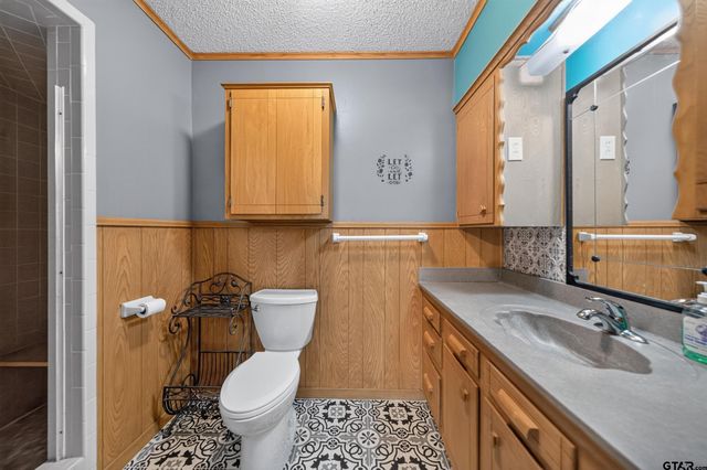 106 Susie Street, Chandler, TX 75758