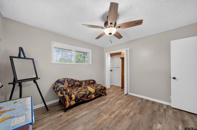 106 Susie Street, Chandler, TX 75758