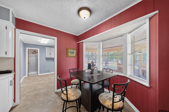 106 Susie Street, Chandler, TX 75758