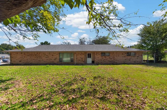 106 Susie Street, Chandler, TX 75758