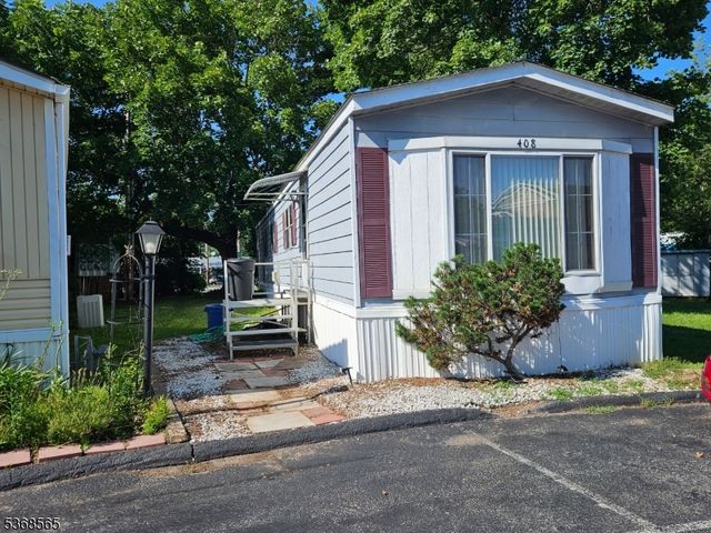 408 Kenbury Road, Branchburg Twp., NJ 08876