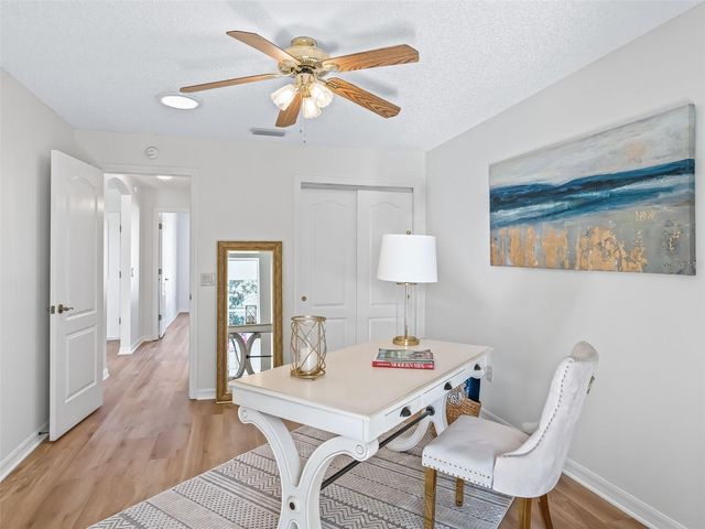 1564 OAK FOREST DRIVE, The Villages, FL 32162