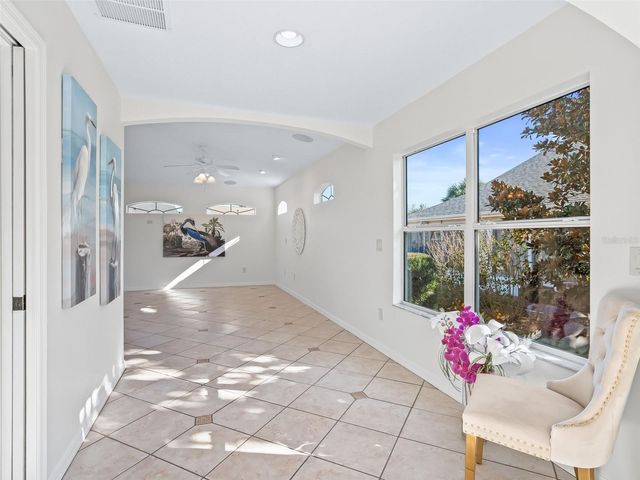 1564 OAK FOREST DRIVE, The Villages, FL 32162