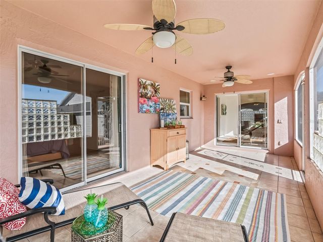 1564 OAK FOREST DRIVE, The Villages, FL 32162